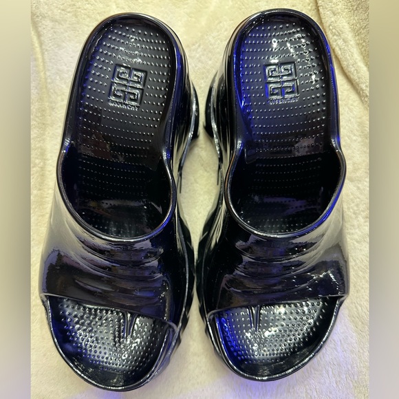 Givenchy Marshmellow Wedge Sandle - Picture 5 of 8